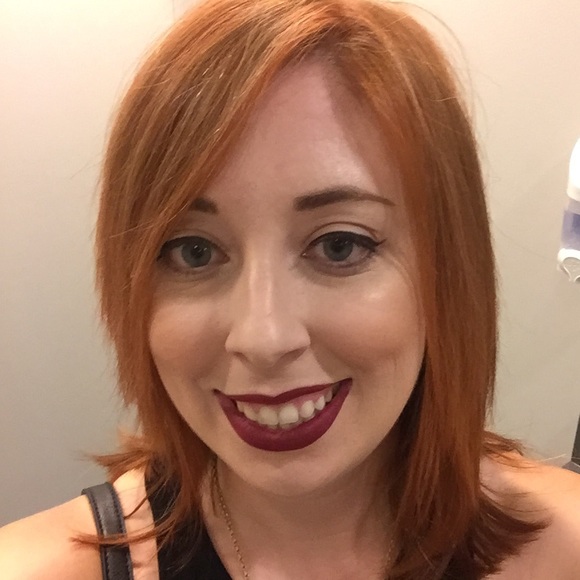 Meet your Posher, Samantha - Picture 3 of 3